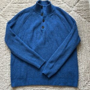 Banana Republic 100% Fine Marino Wool Men's Blue Half Button Sweater